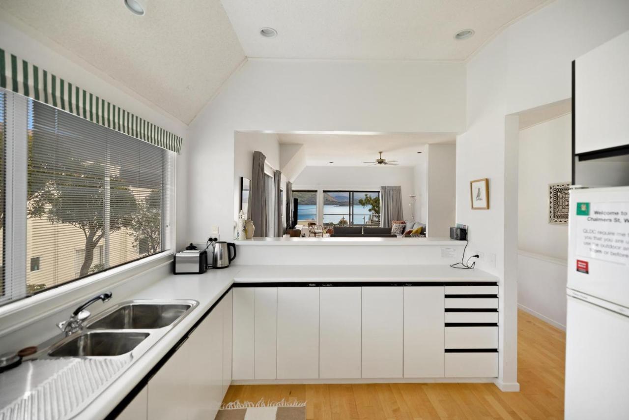 Appartamento Charming Views Wanaka Esterno foto