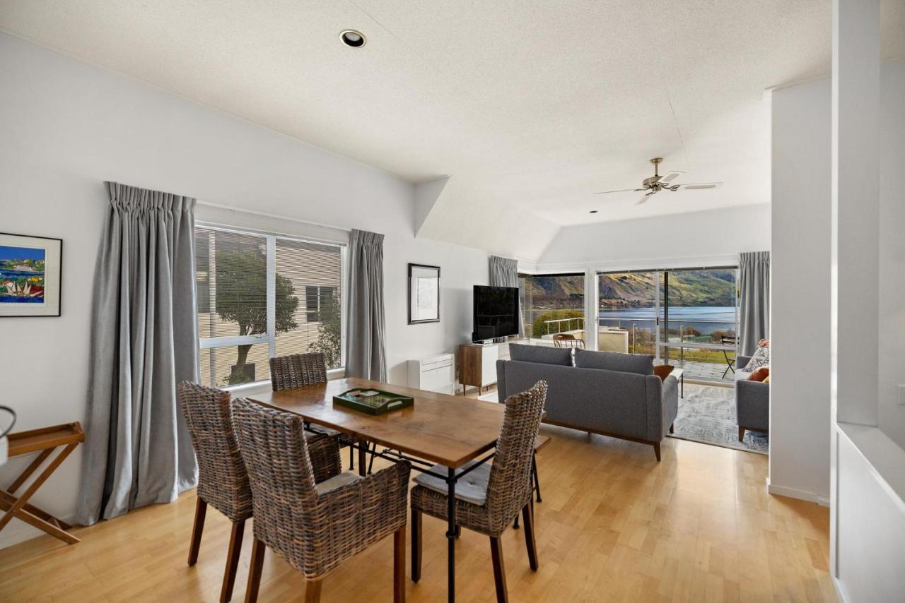 Appartamento Charming Views Wanaka Esterno foto