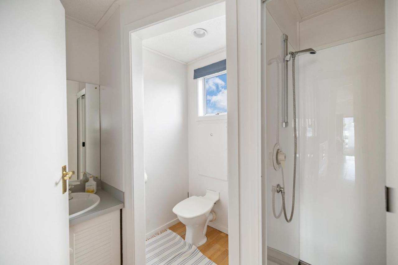 Appartamento Charming Views Wanaka Esterno foto