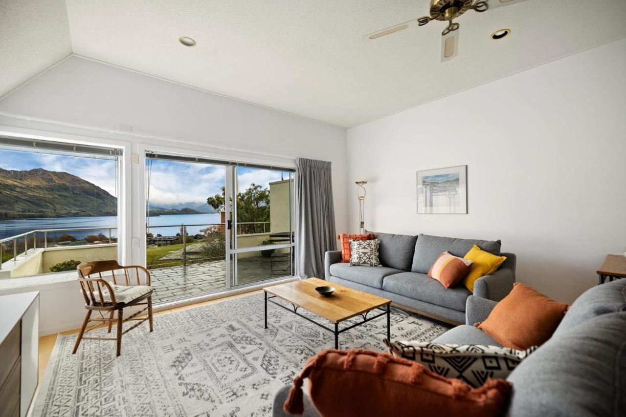 Appartamento Charming Views Wanaka Esterno foto